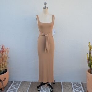NWT Reformation Hosby Caramel Ribbed Knit Maxi Dress w/Tie Front Sz Small